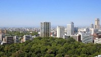 「ラ・トゥール札幌伊藤ガーデン」の外観＝住友不動産提供（2017年6月、画像の一部を加工）