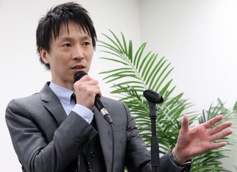 医師の山本健人さん=本人提供