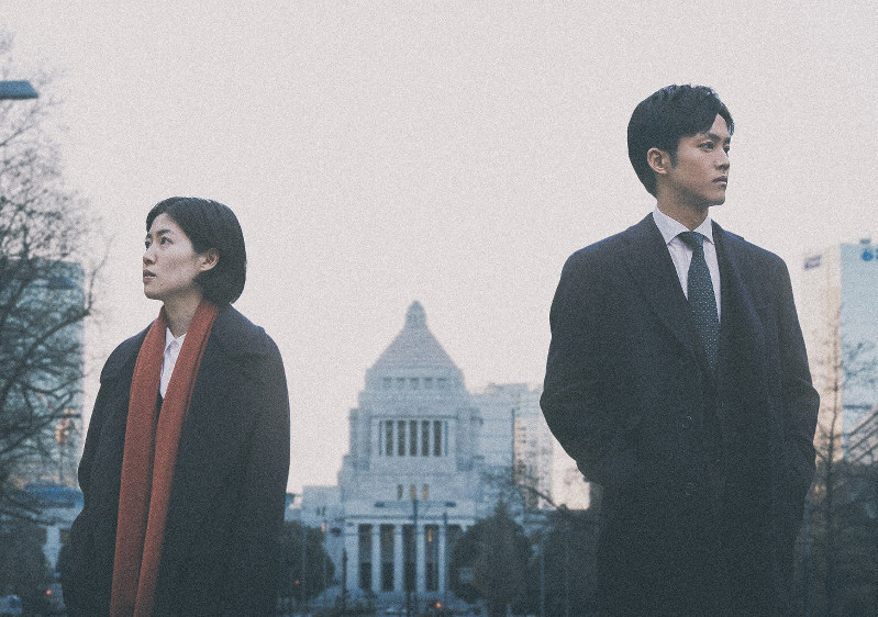 報道と権力の対峙(たいじ)を描いた映画「新聞記者」©2019「新聞記者」フィルムパートナーズ