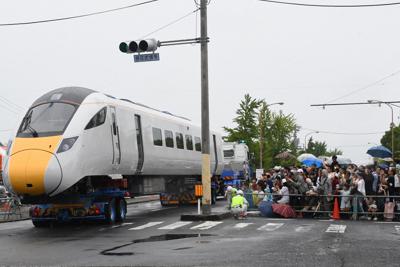 私道封鎖され団地が孤島状態に 所有者が通行料要求 住民拒否で強硬策 毎日新聞