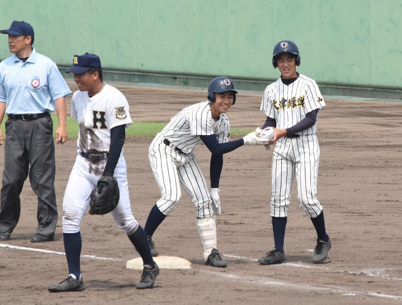 夏の高校野球 山口 南陽工など3回戦へ 早鞆は五回コールド勝ち 山口 毎日新聞 夏の高校野球 山口 南陽工など3回戦へ 早鞆は五回コールド勝ち 山口 毎日新聞