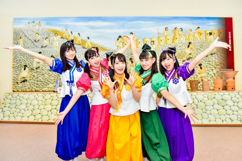 世界遺産登録 アイドル「たこ虹」とコラボ 特別版MV人気急上昇 [写真