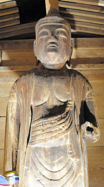 仏像 飯豊町内の寺院の2体 平安中期制作と判明 山形 毎日新聞 仏像 飯豊町内の寺院の2体 平安中期制作と判明 山形 毎日新聞