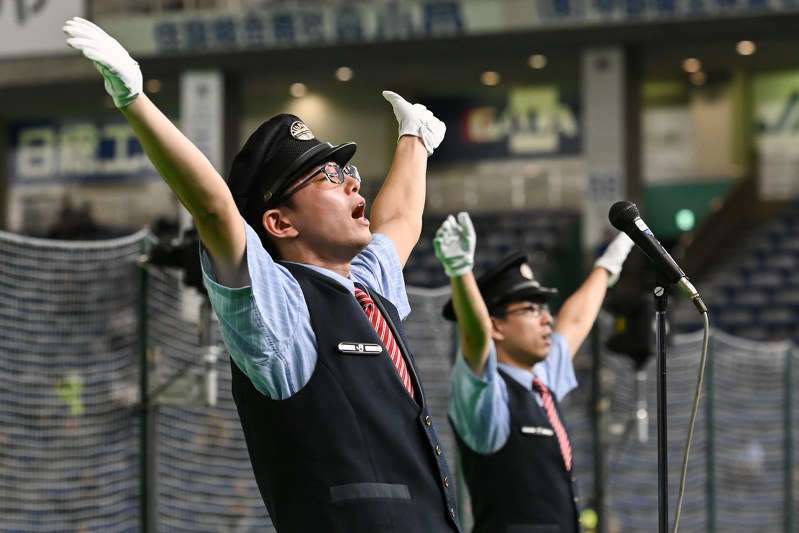 JR四国（高松市）の応援団（2回戦） [写真特集18/28] | 毎日新聞