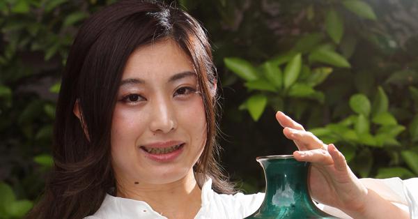 ワイドインタビュー問答有用：伝統工芸に新風＝田村有紀・七宝焼作家
