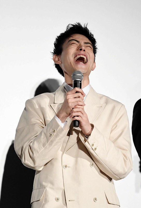 映画 戦争 きちんと伝わることを願う 菅田将暉さんらがあいさつ アルキメデスの大戦 初日 写真特集8 16 毎日新聞