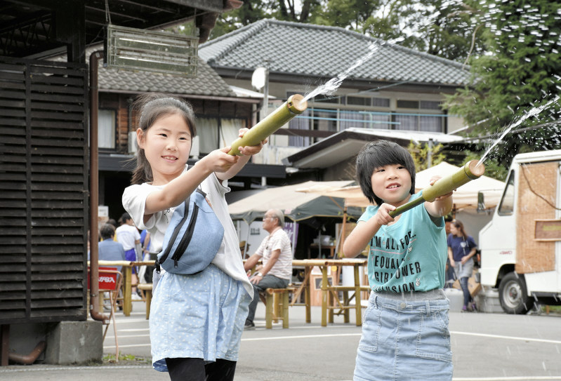 ぐるっと首都圏 旅する みつける 宇都宮 若山農場の竹林 聖地巡礼 招く別世界 ロケ地契機 観光拠点に 東京 毎日新聞 ぐるっと首都圏 旅する みつける 宇都宮 若山農場の竹林 聖地巡礼 招く別世界 ロケ地契機 観光拠点に 東京 毎日新聞