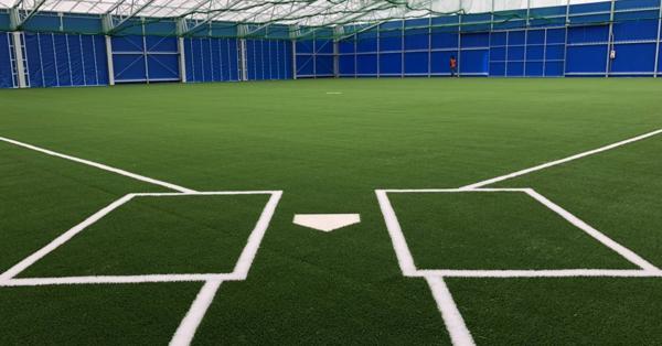 社会人野球 沖データコンピュータ教育学院 専門学校初の全国２大大会出場を 室内運動場が完成 福岡 毎日新聞