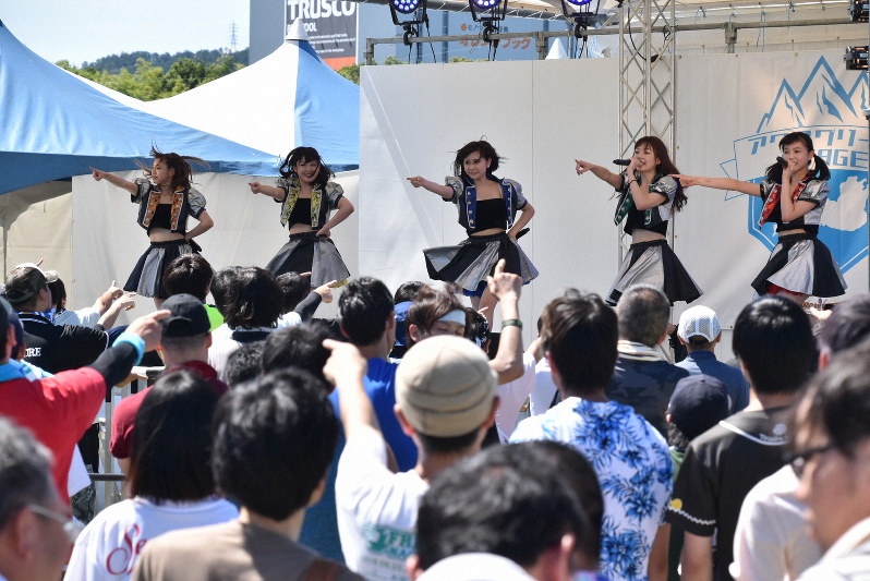 西日本最大級のアイドルフェス「ドラゴンクイーンズフェスティバル