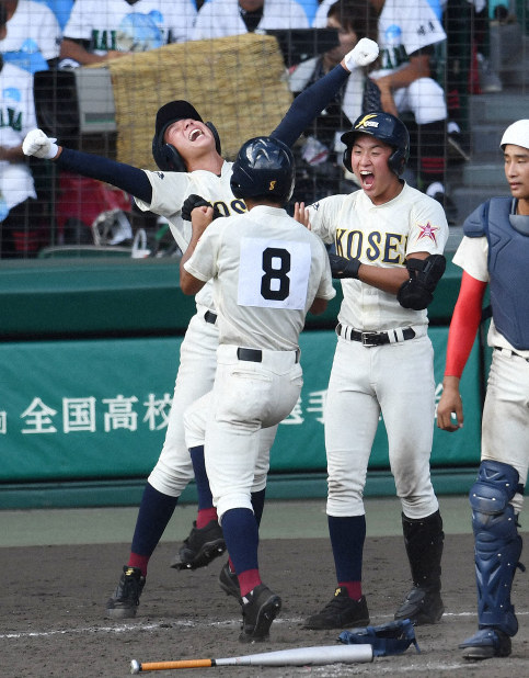 高校野球：一時は逆転された八戸学院光星・仲井監督「選手たちは諦めず