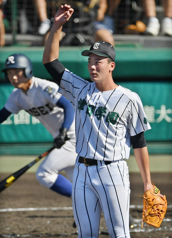 夏の高校野球：第8日第1試合 履正社(大阪)―津田学園(三重) [写真特集11