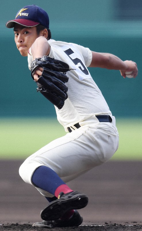 夏の高校野球：準々決勝第1試合 明石商（兵庫）―八戸学院光星