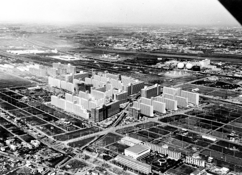 オープン前の高島平団地=1971年11月撮影(高島平新聞提供)