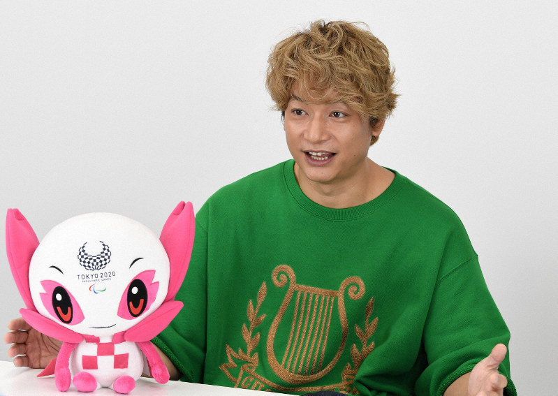 【希少/非売品】香取慎吾さん デザイン 東京2020 パラリンピック ピンバッジ 激レア】※数量限定 東京2020 パラリンピック 香取慎吾