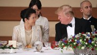 宮中晩さん会でトランプ米大統領と歓談される皇后雅子さま＝皇居・宮殿「豊明殿」で2019年5月27日、代表撮影