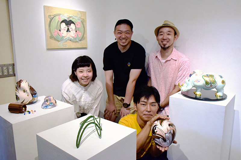 作家展 陶芸など５人 伝統技法で新たな挑戦 らしくない衝撃を 来月１日まで東山 京都 毎日新聞