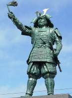 「島津義弘公」の銅像＝宮崎県えびの市で2018年3月4日、重春次男撮影