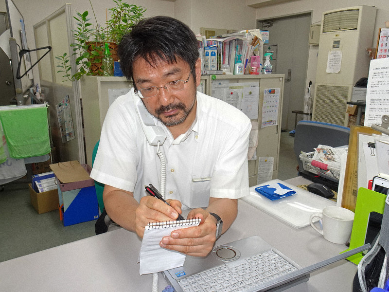 ストーリー 異色の学者 ３ｄ技術駆使 その２止 じゃじゃ馬 解析 毎日新聞