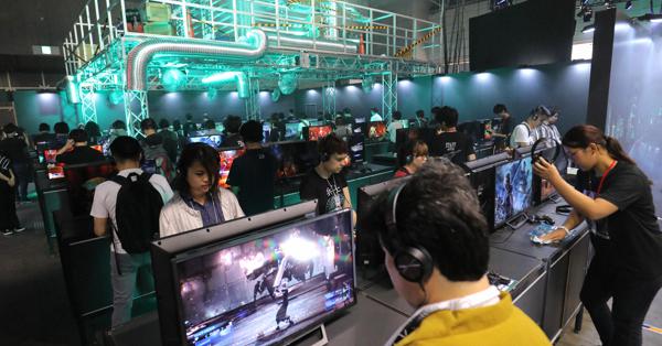 東京ゲームショウ開幕、「5G」「クラウド」で競争激化