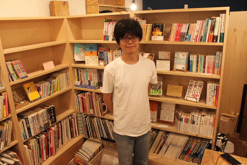 あなたも古本屋の店主です 本棚貸し出し 集合店 北九州にオープン 毎日新聞
