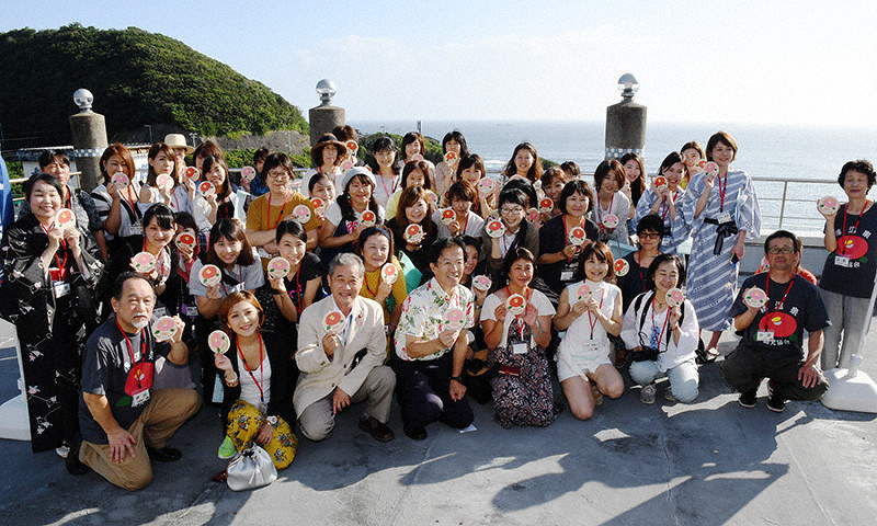 椿温泉の魅力 発信を 女子旅モニター募集 来月２０ ２２日 白浜 和歌山 毎日新聞