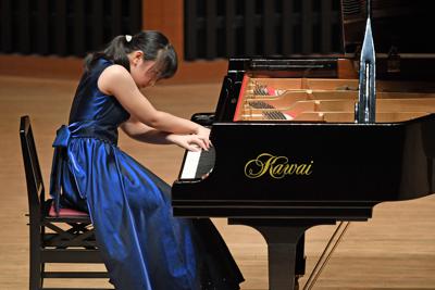 学生音コン フルート中学1位 永留泰斗さん 高校1位 加藤心優さん 学生音コン東京本選 毎日新聞