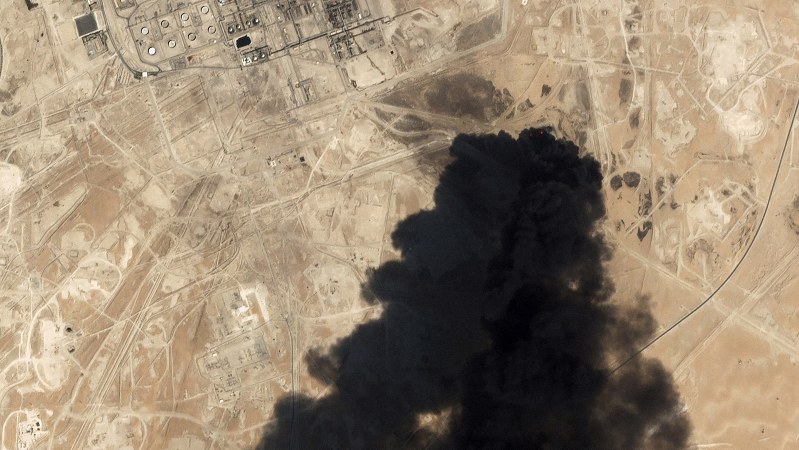 サウジ石油施設攻撃 ミサイルはイランから 米cnnが報道 毎日新聞