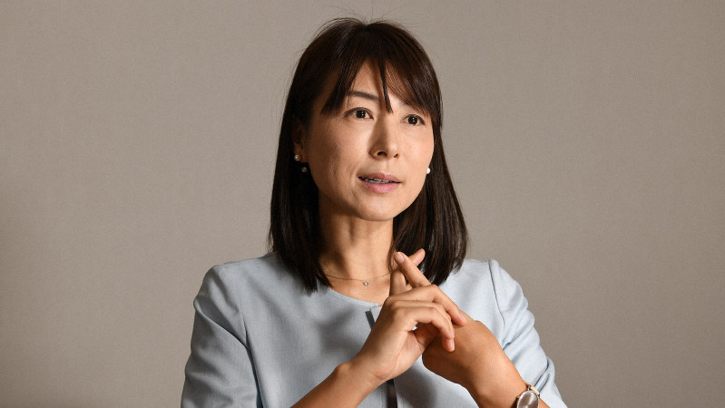 塩村文夏氏=内藤絵美撮影