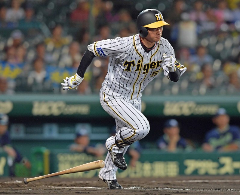 阪神・近本がセ新人記録となる154安打 61年前の巨人・長嶋を抜く [写真