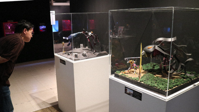 エヴァンゲリオン の世界を表現 監督出身地 宇部で企画展 山口 毎日新聞