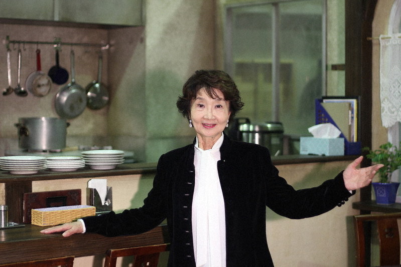 特集ワイド 樫山文枝さん 舞台に込めた思い 試行錯誤し分かり合えたら 毎日新聞