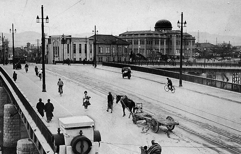 廣島からヒロシマへ １ まぶたの街並み よみがえる記憶 毎日新聞