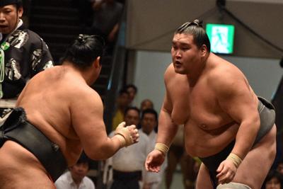 月刊相撲 待ったなし 立ち合い 相撲の妙 武藤久 毎日新聞