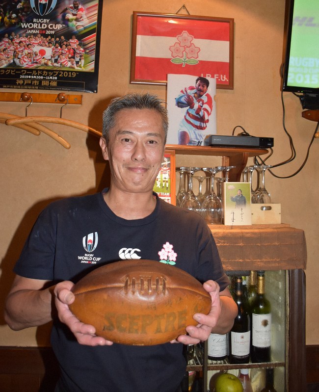 【値下げ中】【レア】ラグビー選手兼監督レジェンド平尾誠二氏フレーム入りサイン色紙 値下げ中】【レア】ラグビー選手兼監督レジェンド平尾誠二氏フレーム