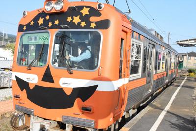 赤字の近江鉄道 全線存続へ 廃止は地元のコスト増 滋賀 毎日新聞