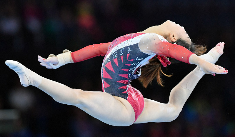 日本女子団体、12年ぶりに決勝進出逃す 世界体操 | 毎日新聞