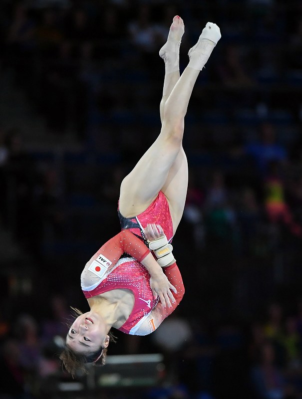 体操日本女子、東京五輪の団体出場枠獲得 4大会連続 [写真特集17/19