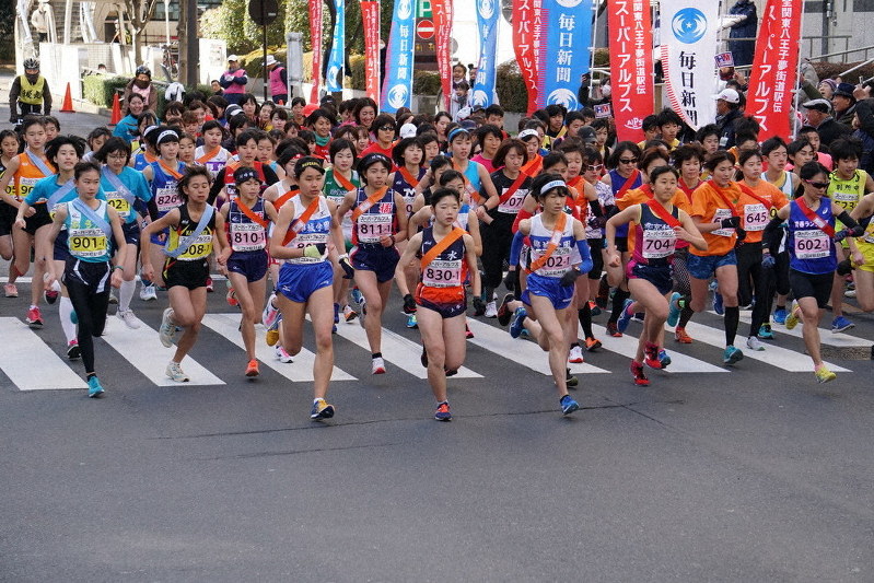 夢街道駅伝 参加募る ８部門 １５日から受け付け ２月９日開催 東京 毎日新聞
