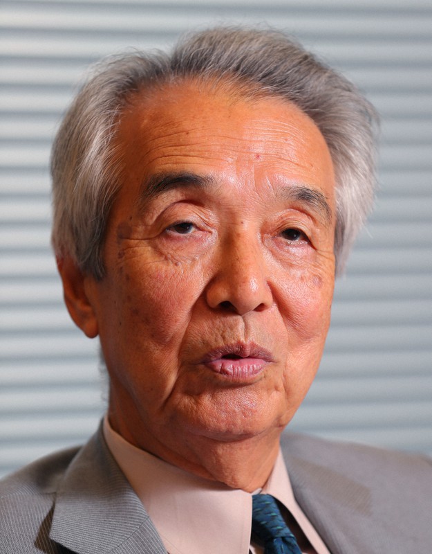 伊吹文明元衆院議長=東京都千代田区の衆院第2議員会館で2018年10月30日、長谷川直亮撮影