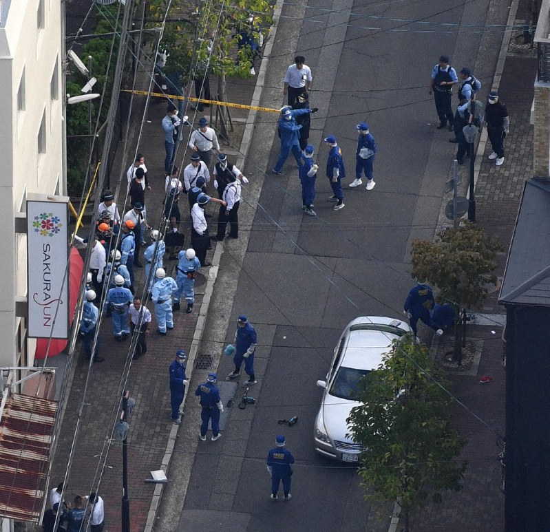 神戸山口組系事務所近くで発砲 ２人死亡 山口組系傘下の組員逮捕 毎日新聞