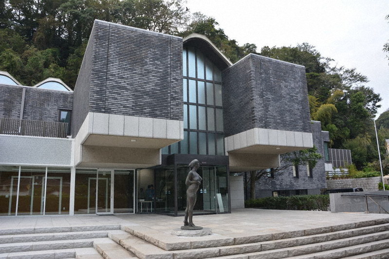 ぐるっと東日本 アートを歩く 芸術さんぽ 神奈川県立近代美術館鎌倉別館 神奈川県鎌倉市 機能充実させ再開 東京 毎日新聞