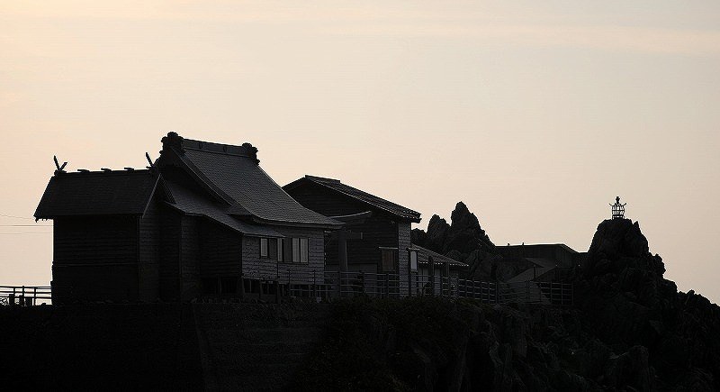 写真雑記帳 江戸時代に作られた灯台「定灯篭」 [写真特集3/6] | 毎日新聞