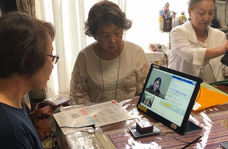 専門の担当者が改めて説明を行い、内容の録画を行う