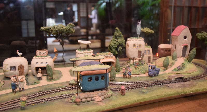 粘土人形 RT @yugi1204: 新年を迎えたので、改めてうちの粘土人形たちを数えて