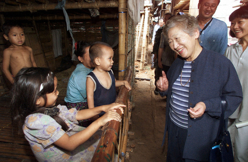 訃報 緒方貞子さん ９２歳 元国連難民高等弁務官 毎日新聞