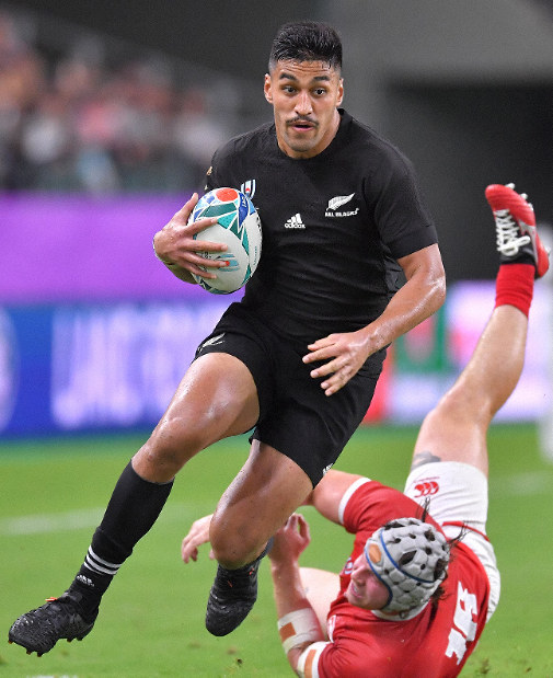 NZオールブラックス選手が受け継ぐリコーの名 父が活躍 3位決定