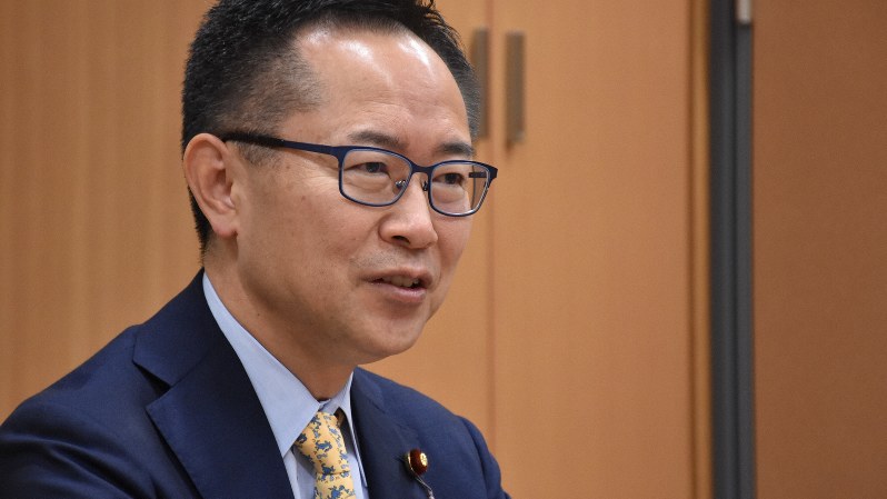 古川元久氏=須藤孝撮影