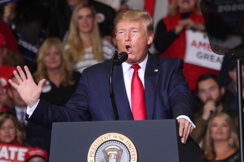 米民主党の弾劾戦略がトランプ氏支持層を結束させているという皮肉 毎日新聞