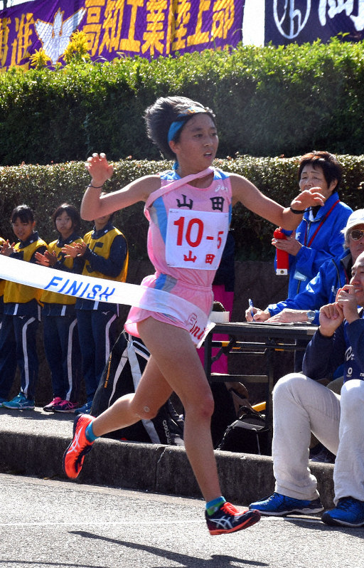全国高校駅伝 県予選 男子 高知農４年連続 女子 山田３１連覇 高知 毎日新聞