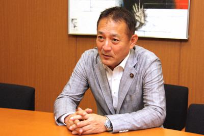 斎藤嘉隆氏＝高橋恵子撮影